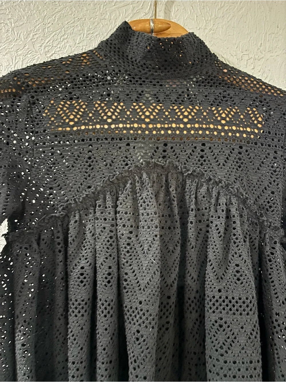Free People Beach Lace Eyelet Crochet Boho long sleeve cover up shirt size XS